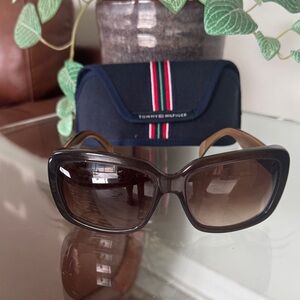 Tommy Hilfiger Brown Gradient Sunglasses